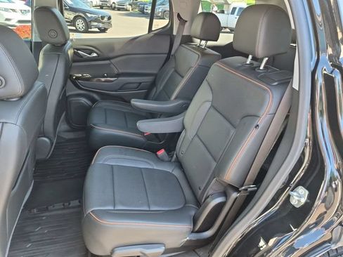 Used 2023 GMC Acadia AT4 AWD/4WD image 28