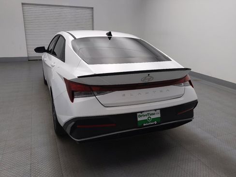 Used 2025 Hyundai Elantra Sport FWD image 5