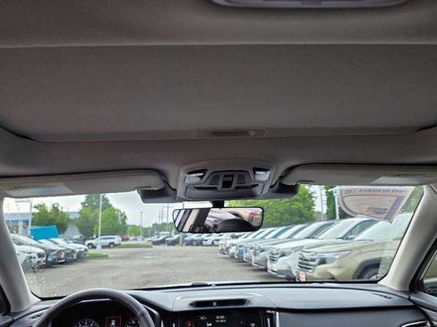 Used 2025 Subaru Legacy Limited image 14