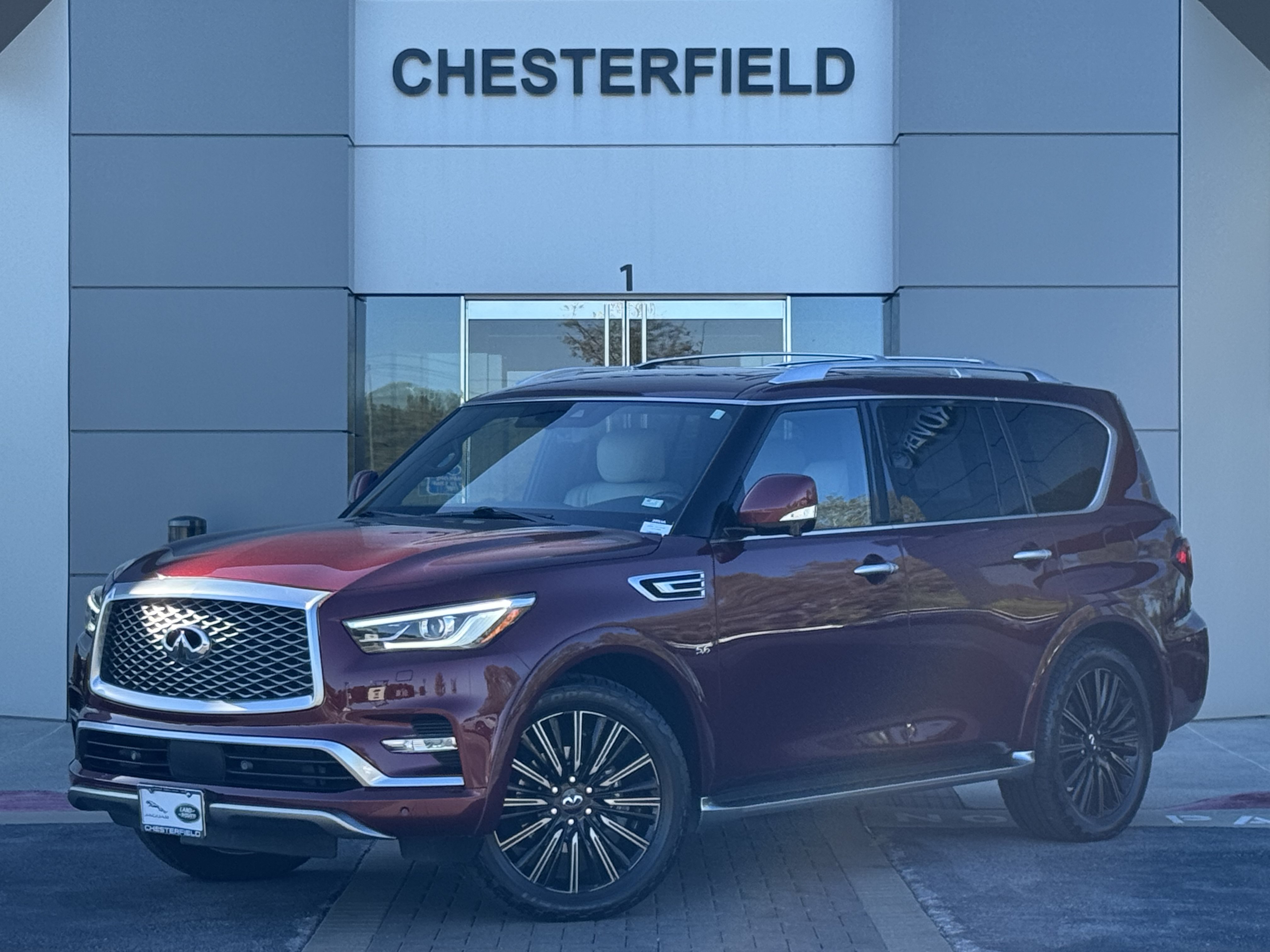 Used 2020 INFINITI QX80 Limited w/ All-Season Package AWD/4WD image 1