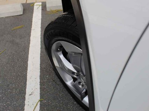 Used 2018 Honda HR-V LX image 30