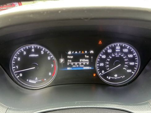Used 2017 Genesis G80 3.8 AWD/4WD image 17