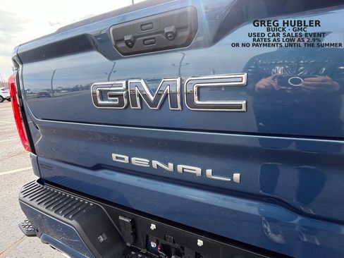 Used 2025 GMC Sierra 1500 Denali Ultimate AWD/4WD image 8