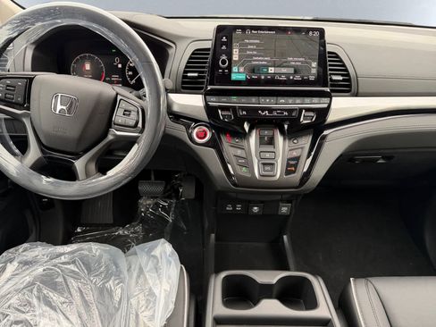 New 2026 Honda Odyssey Touring image 5