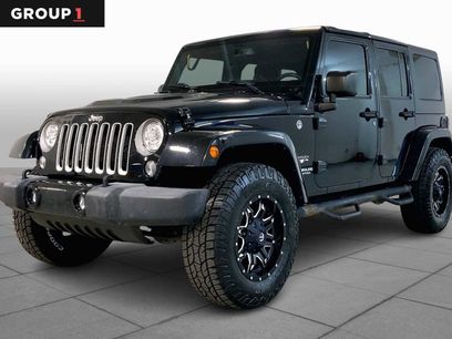Used 2017 Jeep Wrangler Unlimited Sahara w/ Connectivity Group