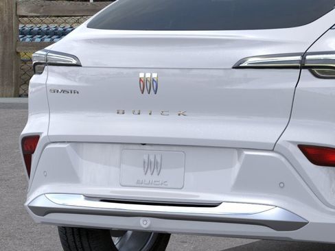 New 2026 Buick Envista Avenir image 14