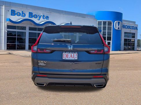 Used 2025 Honda CR-V Sport image 4