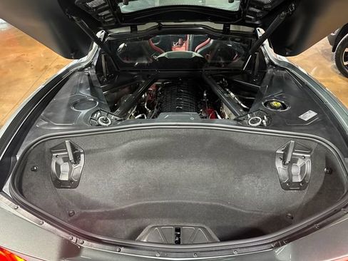 Used 2024 Chevrolet Corvette Stingray Preferred Cpe w/ Z51 Performance Package image 23