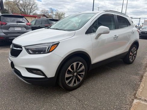Used 2019 Buick Encore Essence AWD/4WD image 3