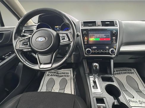 Used 2019 Subaru Outback 2.5i Premium image 9