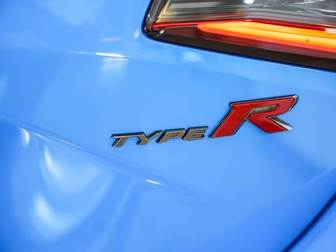 Used 2024 Honda Civic Type R image 8