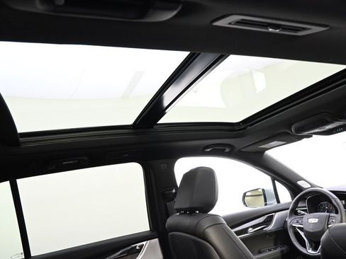 New 2025 Cadillac XT6 Premium Luxury w/ Technology Package image 17