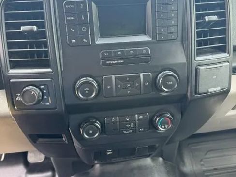Used 2019 Ford F150 XL w/ Equipment Group 101A Mid AWD/4WD image 11