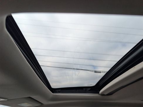 Used 2024 Honda HR-V EX-L image 24