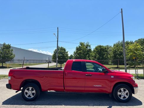 Used 2007 Toyota Tundra SR5 AWD/4WD image 2