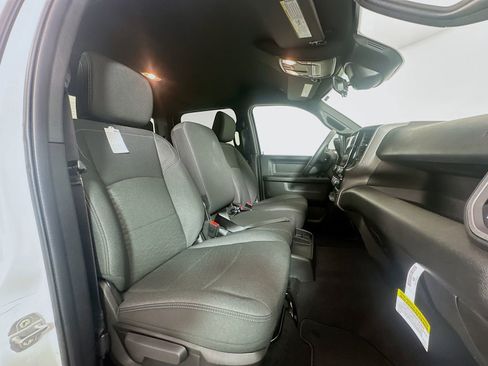 New 2026 RAM 2500 Tradesman AWD/4WD image 27