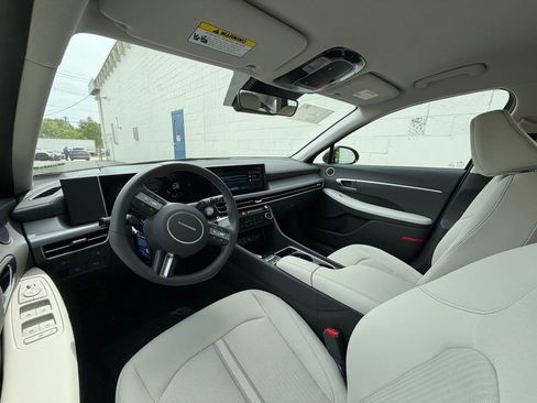 New 2026 Hyundai Sonata SEL AWD/4WD image 9