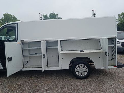 Used 2020 Ford Transit 350 w/ Interior Upgrade Package RWD image 17