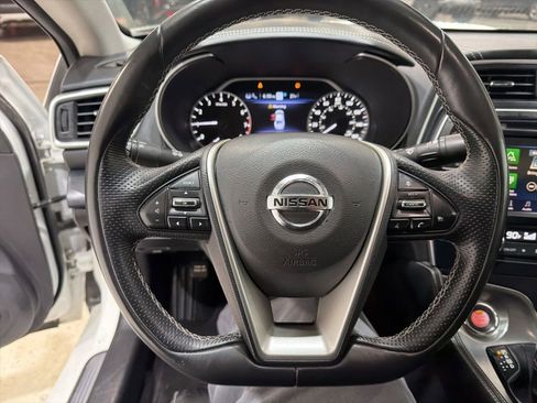Used 2020 Nissan Maxima Platinum w/ Sport Mat Group image 16