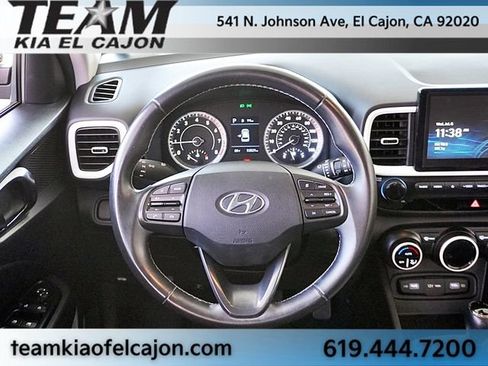 Used 2022 Hyundai Venue Limited w/ Cargo Package FWD image 19
