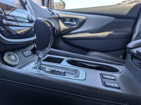 Used 2019 Nissan Murano SL FWD image 17