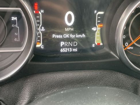 Used 2019 Jeep Wrangler Unlimited Sport S image 31