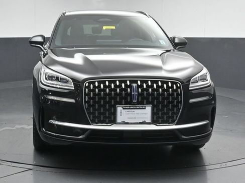 Certified 2025 Lincoln Corsair Grand Touring AWD/4WD image 2