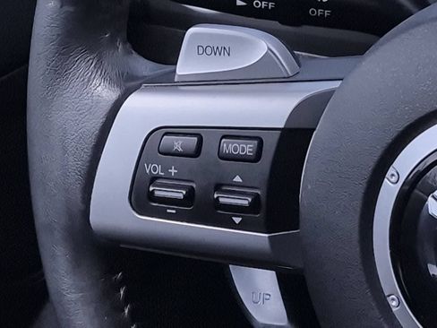 Used 2010 MAZDA MX-5 Miata Touring RWD image 20