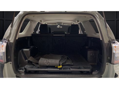 Used 2022 Toyota 4Runner Trail Special Edition AWD/4WD image 25