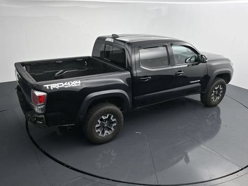 Used 2022 Toyota Tacoma TRD Off-Road w/ Technology Package AWD/4WD image 27