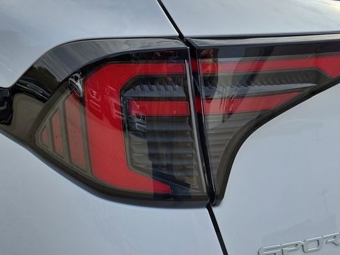 New 2026 Kia Sportage EX image 12