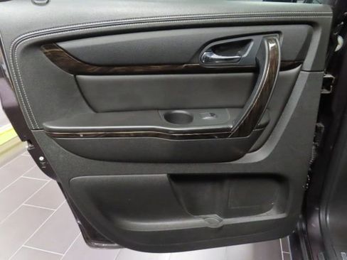 Used 2016 GMC Acadia Denali image 9