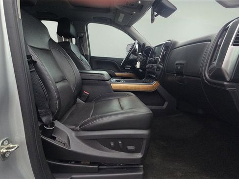 Used 2018 Chevrolet Silverado 1500 LTZ w/ LTZ Plus Package image 12