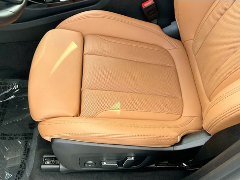 Used 2024 BMW X3 sDrive30i w/ Convenience Package RWD image 19