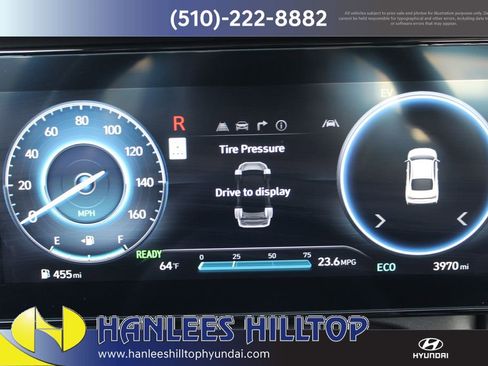 Used 2025 Hyundai Elantra SEL image 29