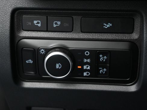 Used 2024 Ford F250 Lariat w/ Lariat Ultimate Package AWD/4WD image 22