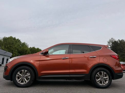 Used 2016 Hyundai Santa Fe Sport AWD/4WD image 2