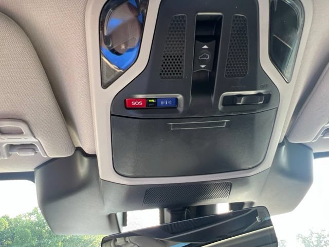 Used 2024 Subaru Outback Touring AWD/4WD image 59
