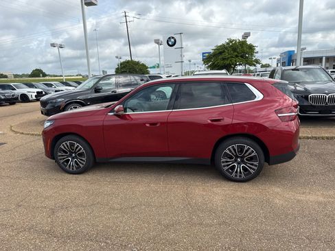 Used 2025 BMW X3 xDrive30i AWD/4WD image 8