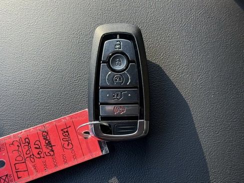 New 2025 Ford Explorer ST-Line w/ Premium Package image 31