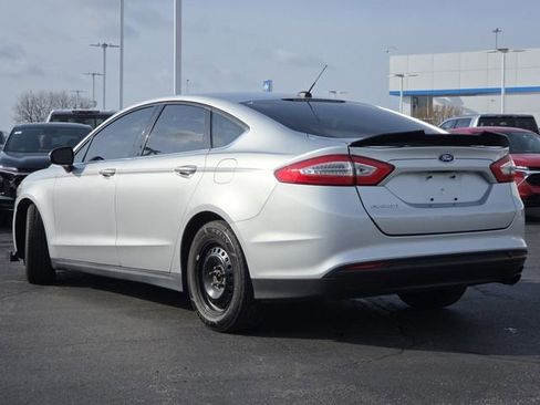 Used 2014 Ford Fusion S image 18