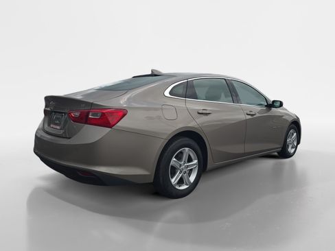 Used 2024 Chevrolet Malibu LT FWD image 6