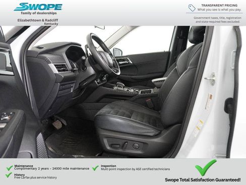 Used 2024 Mitsubishi Outlander SE AWD/4WD image 12