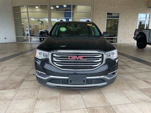 Used 2019 GMC Acadia SLT w/ LPO, Floor Liner Package image 5