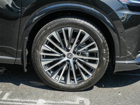 Used 2025 Lexus RX 350 AWD/4WD image 10