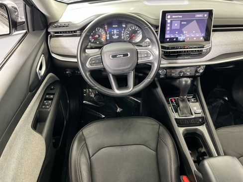 Used 2022 Jeep Compass Latitude AWD/4WD image 20