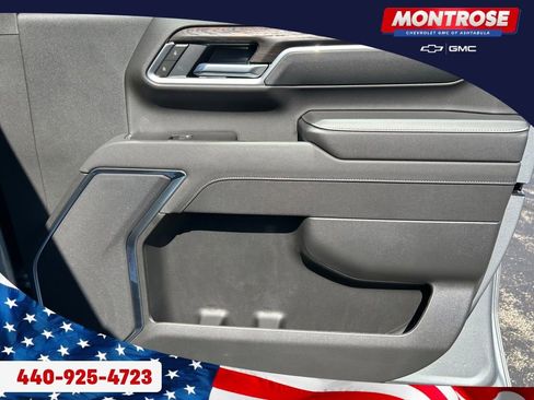 New 2026 GMC Sierra 3500 SLT image 29