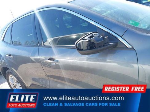 Used 2021 Ford Escape SE FWD image 26