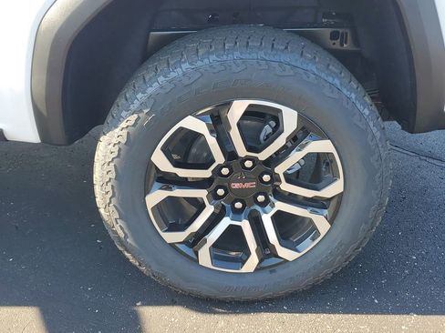 New 2026 GMC Canyon AT4 w/ Nightfall Essentials Package image 5