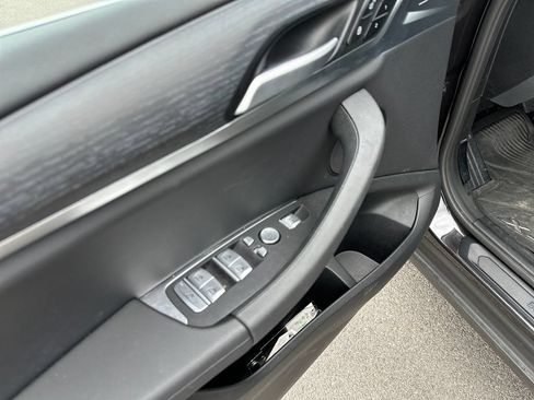 Used 2024 BMW X3 sDrive30i w/ Convenience Package w/ZPA RWD image 19